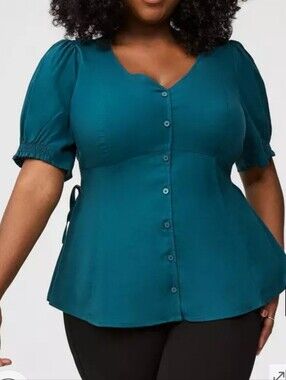 Torrid Size 1 Side Tie Short Sleeve Top, New Never Worn